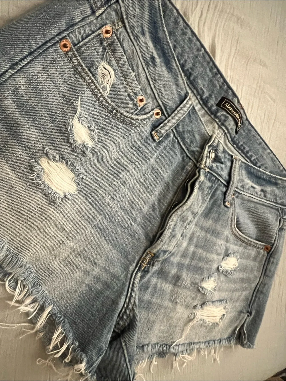 Abercrombie Denim shorts size 28